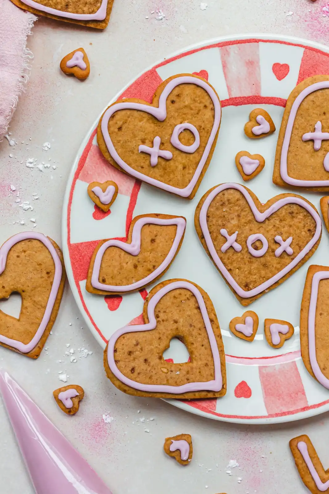 Gluten-Free Valentines Cookies Recipes - 12-Vegan Iced Valentines Cookies (Gluten-Free)-Vegan-Iced-Valentines-Cookies-2