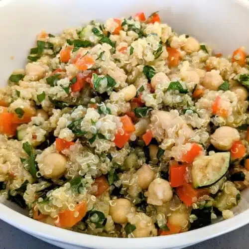 Top Low FODMAP Quinoa Salad Recipes - 7-Low FODMAP Lemony Quinoa Chickpea Salad-lemony-low-fodmap-quinoa-salad-500x500.jpg